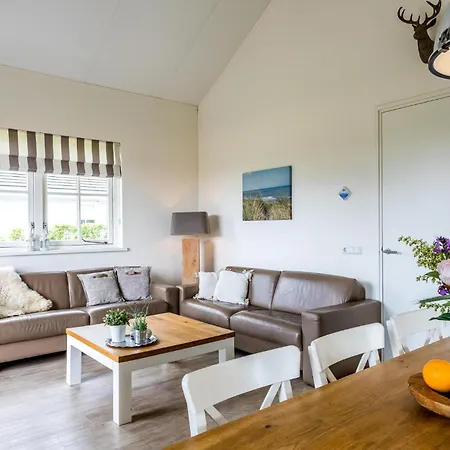 Hébergement de vacances 3 Bedroom Stunning In *