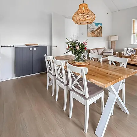 3 Bedroom Stunning In