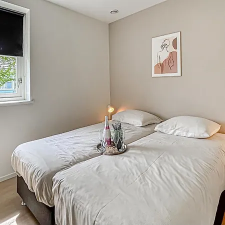 3 Bedroom Stunning In * 노르트베이크